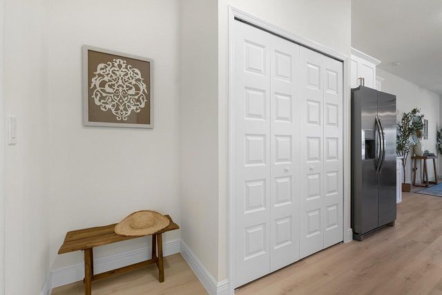 9055 103rd Avenue, Vero Beach, FL 32967