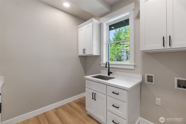 1620 E Mason Lake Road, Shelton, WA 98546