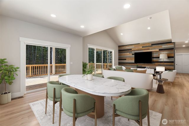 1620 E Mason Lake Road, Shelton, WA 98546