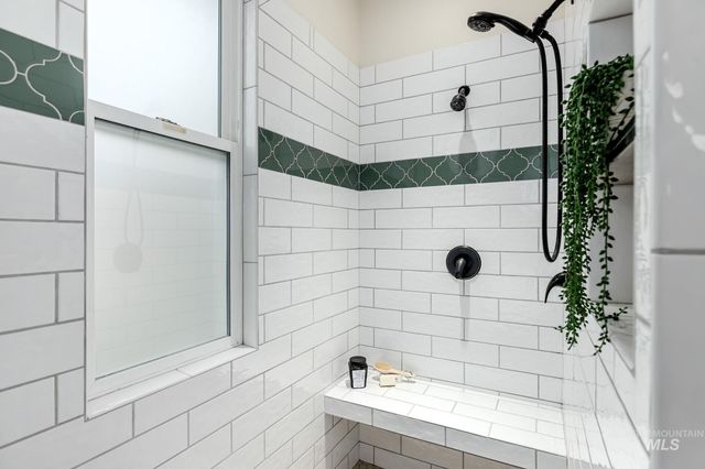 1786 N Prestwick, Eagle, ID 83616