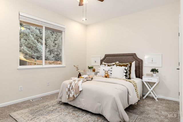 1786 N Prestwick, Eagle, ID 83616