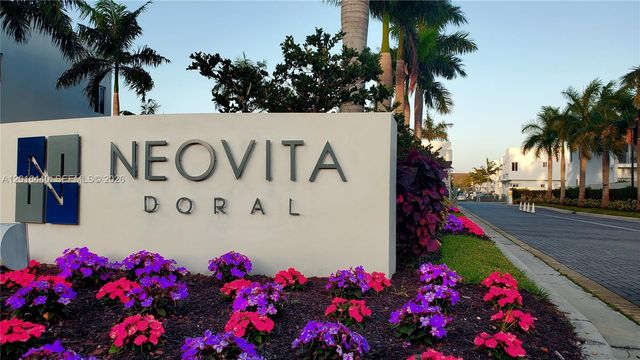 7210 NW 103rd Path, Doral, FL 33178