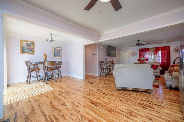 3423 Yecker Avenue, Kansas City, KS 66104