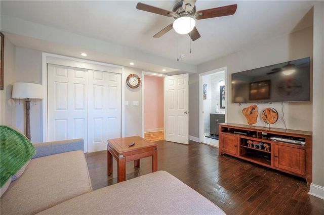 3423 Yecker Avenue, Kansas City, KS 66104