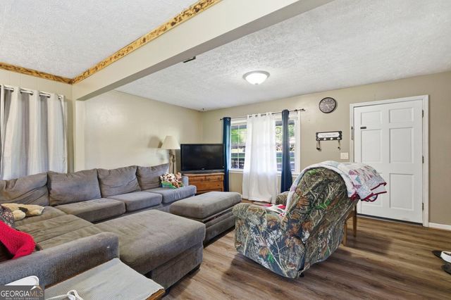 125 Clairmont Drive, Calhoun, GA 30701