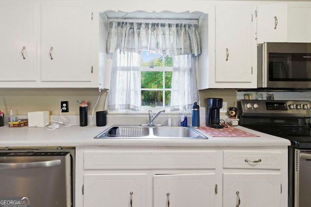 125 Clairmont Drive, Calhoun, GA 30701