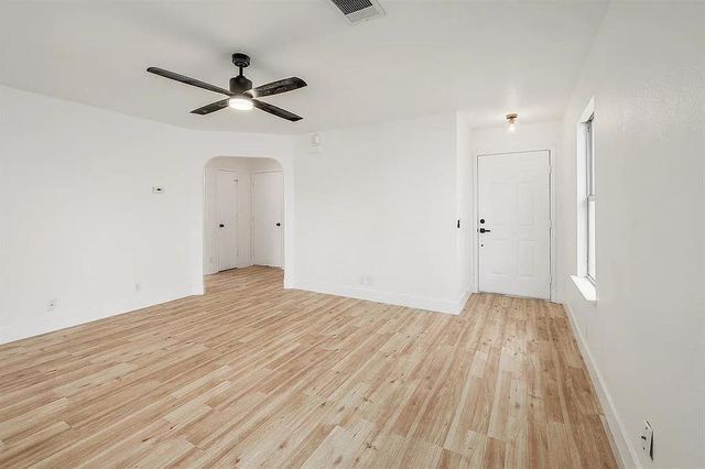 16816 Jaron DR, Manor, TX 78653