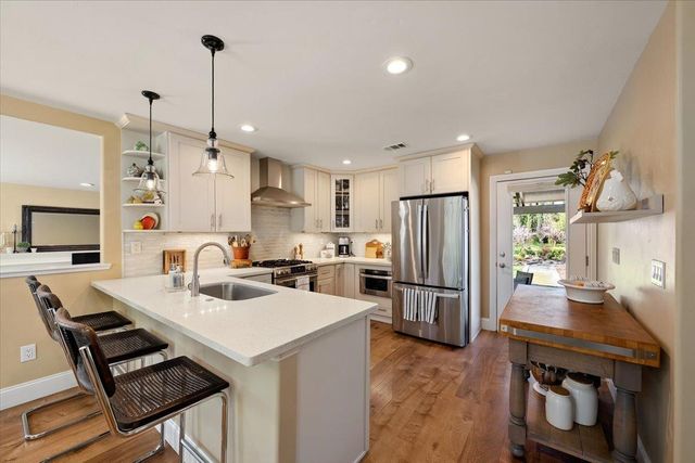 5129 Illinois Ave, Fair Oaks, CA 95628