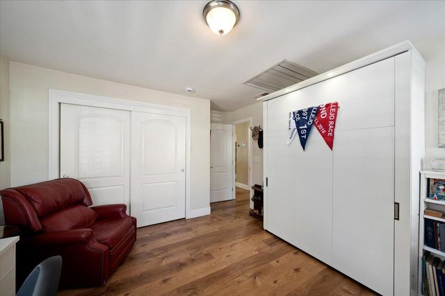 5129 Illinois Ave, Fair Oaks, CA 95628