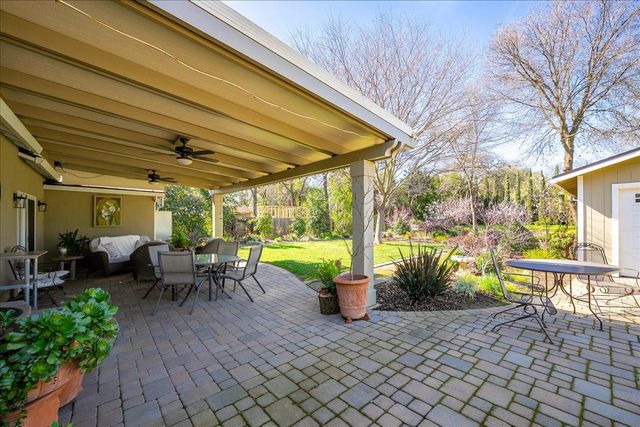 5129 Illinois Ave, Fair Oaks, CA 95628