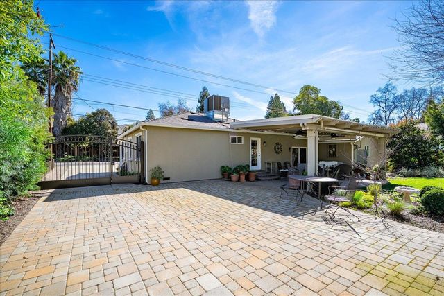 5129 Illinois Ave, Fair Oaks, CA 95628