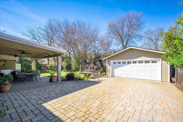 5129 Illinois Ave, Fair Oaks, CA 95628