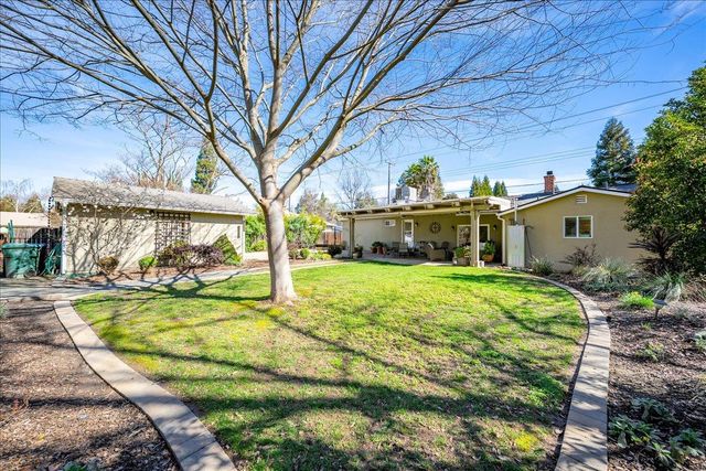 5129 Illinois Ave, Fair Oaks, CA 95628
