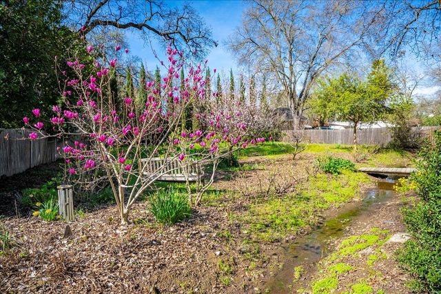 5129 Illinois Ave, Fair Oaks, CA 95628