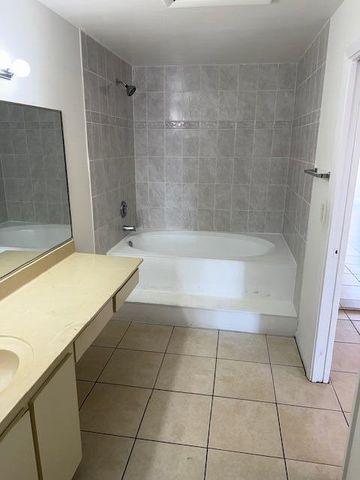 637 Executive Center Drive N208, West Palm Beach, FL 33401