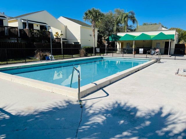 637 Executive Center Drive N208, West Palm Beach, FL 33401