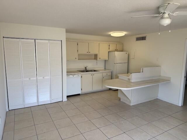 637 Executive Center Drive N208, West Palm Beach, FL 33401