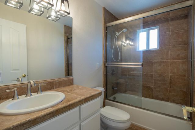 80 Roosevelt Avenue, San Martin, CA 95046