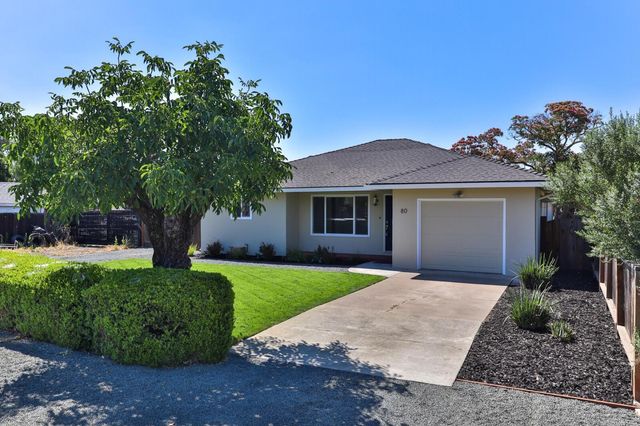 80 Roosevelt Avenue, San Martin, CA 95046