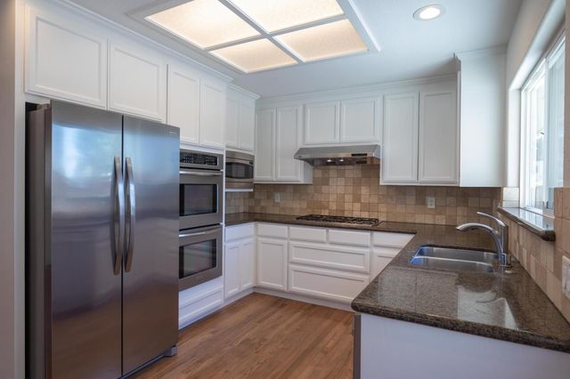 80 Roosevelt Avenue, San Martin, CA 95046