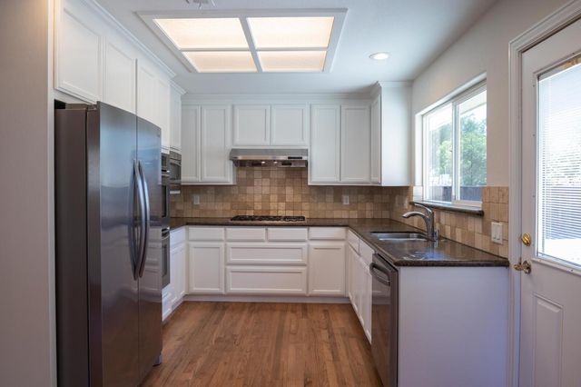 80 Roosevelt Avenue, San Martin, CA 95046