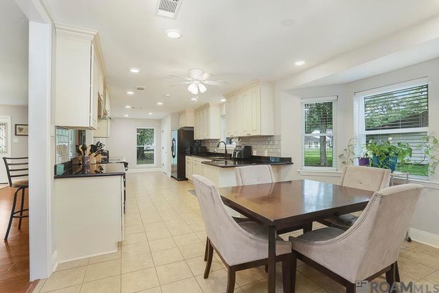11052 Buxton Rd, St Amant, LA 70774
