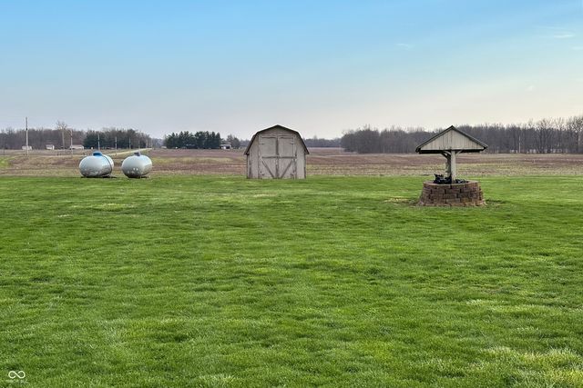 7466 S State Road 75, Coatesville, IN 46121