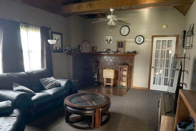 7466 S State Road 75, Coatesville, IN 46121