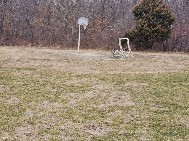 7466 S State Road 75, Coatesville, IN 46121