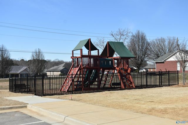 129 Blackburn Trace, Huntsville, AL 35811