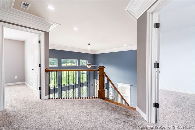 3642 Woodland Lakes Drive, Floyds Knobs, IN 47119