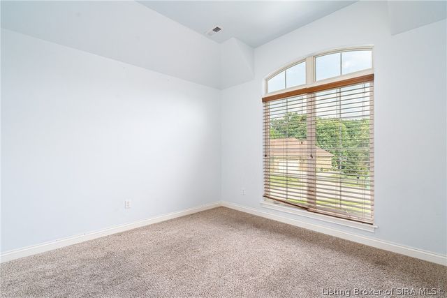 3642 Woodland Lakes Drive, Floyds Knobs, IN 47119