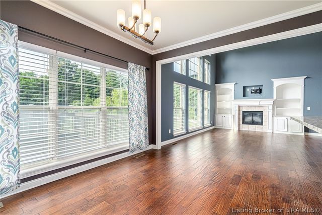 3642 Woodland Lakes Drive, Floyds Knobs, IN 47119