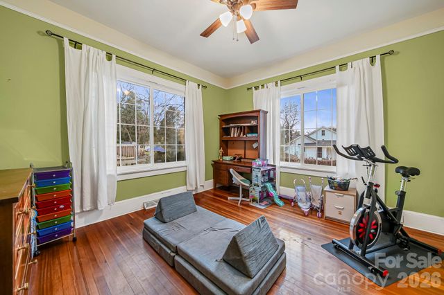 707 S York Street, Gastonia, NC 28052