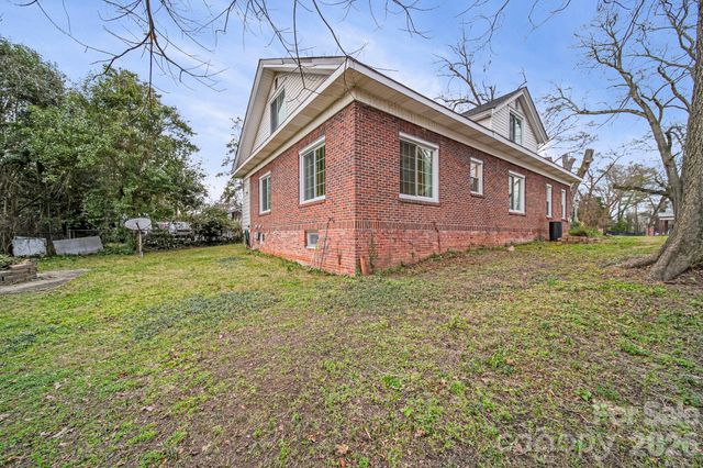707 S York Street, Gastonia, NC 28052