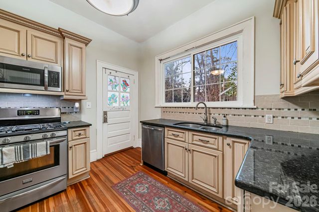 707 S York Street, Gastonia, NC 28052