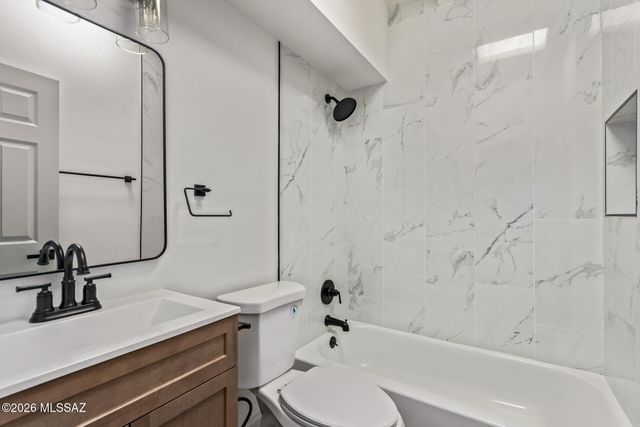 2509 N Indian Ridge Drive, Tucson, AZ 85715