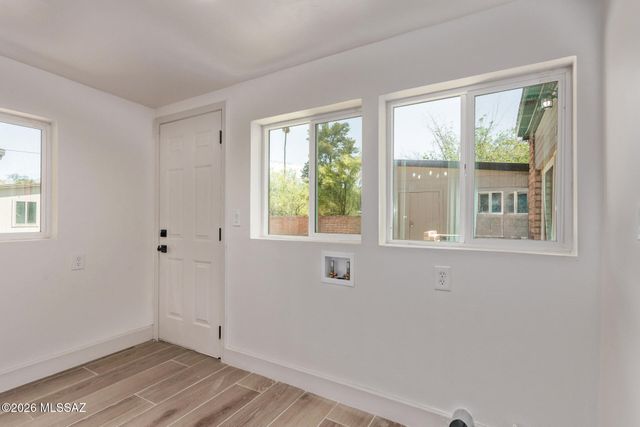 2509 N Indian Ridge Drive, Tucson, AZ 85715