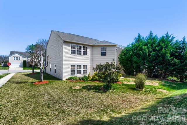 417 Zander Woods Court, Mount Holly, NC 28120