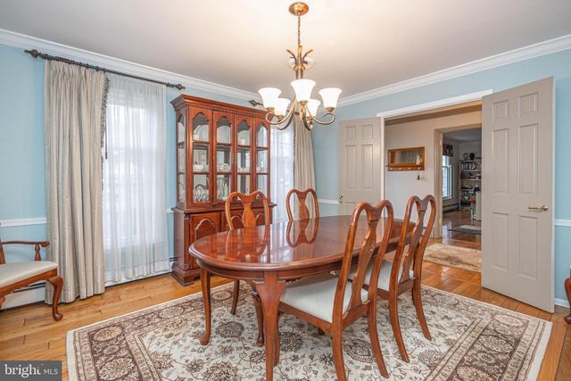 10 BAILEY DR, Washington Crossing, PA 18977