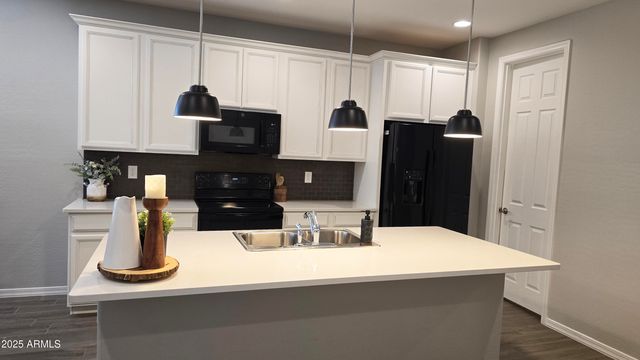 1486 S NAPLES Court, Casa Grande, AZ 85122