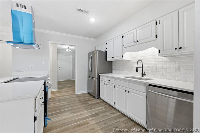 6229 Stoney Point Loop, Fayetteville, NC 28306