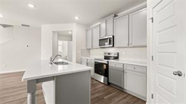 912 Stow Lane, Monroe, GA 30655