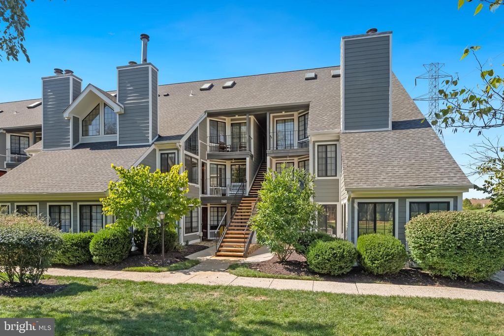7001-C BIRKENHEAD PL #C, Alexandria, VA 22315