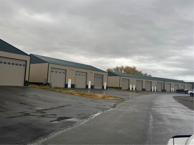 7605 North Leopard Ave, Billings, MT 59106