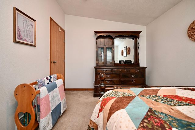6266 Jonathan Drive NW, Rochester, MN 55901