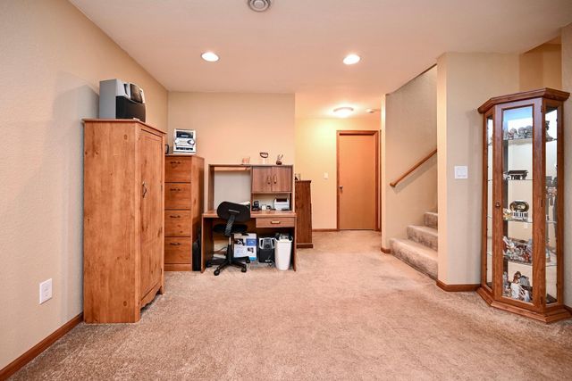 6266 Jonathan Drive NW, Rochester, MN 55901