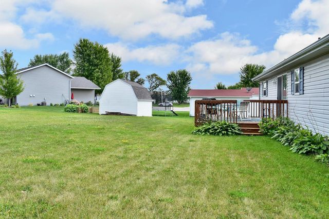 6266 Jonathan Drive NW, Rochester, MN 55901