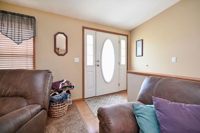 6266 Jonathan Drive NW, Rochester, MN 55901