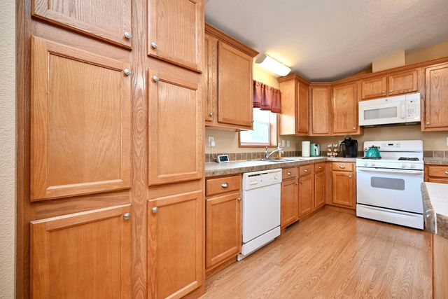 6266 Jonathan Drive NW, Rochester, MN 55901